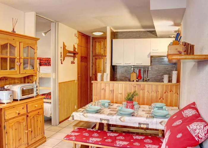 Marcolski - Schuss 1